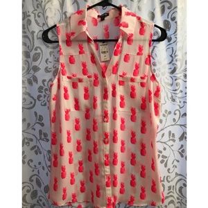 Express Pineapple Sleeveless Portofino 🍍🍍 small
